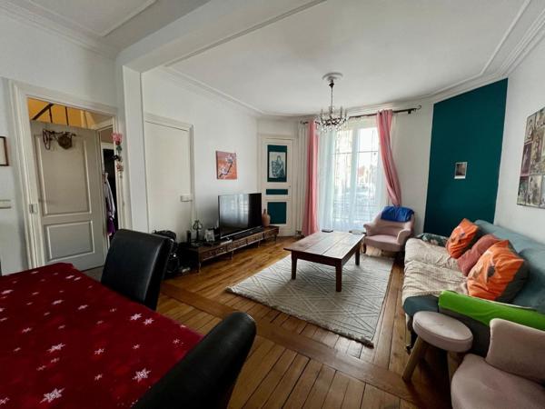 Maison Houilles 5 pièce(s) 142 m2 710 000 € **  - Référence  936