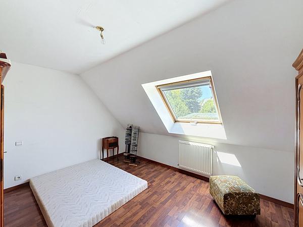 Maison familiale de 132m², sous-sol complet, 4 chambres et 1 bureau - Kervignac.