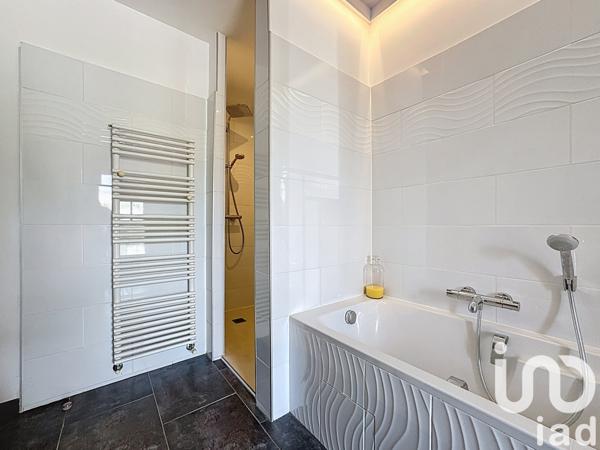 Maison à vendre 4 pièces 94 m² Claix