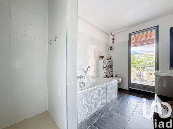 Maison à vendre 4 pièces 94 m² Claix