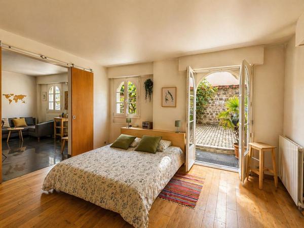 Rez-de-jardin avec jardin privatif -Esprit maison -La Garenne-Colombes