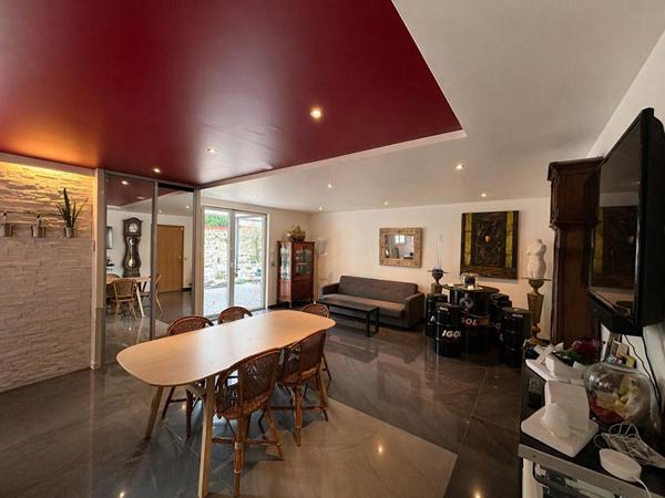 Rez-de-jardin avec jardin privatif -Esprit maison -La Garenne-Colombes