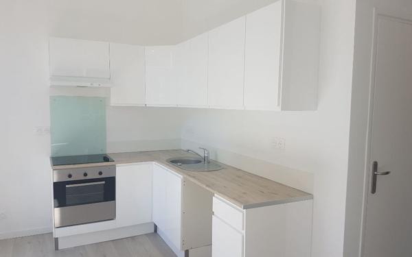 Appartement à louer    2 pièces •  Hazebrouck