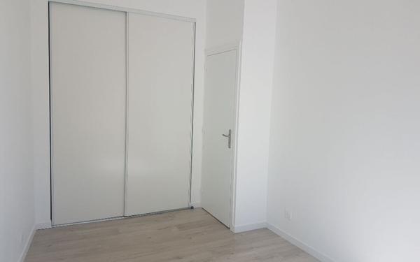 Appartement à louer    2 pièces •  Hazebrouck