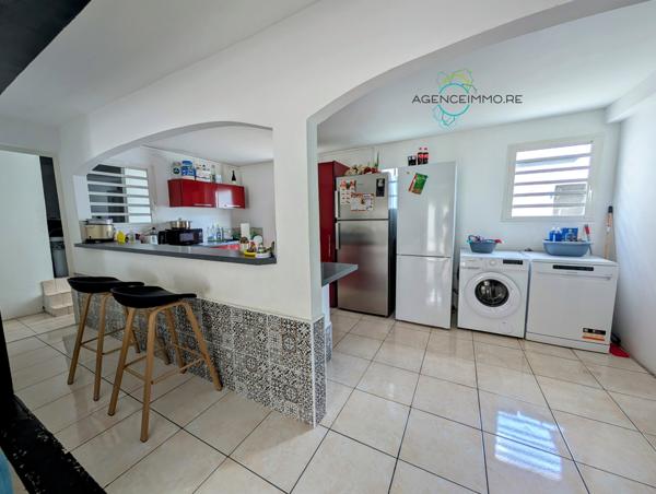 Chambre en colocation à St Gilles les Hauts