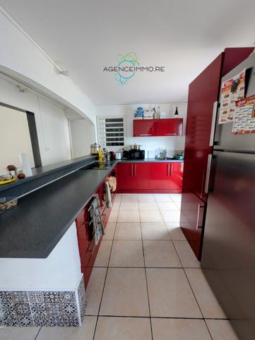 Chambre en colocation à St Gilles les Hauts