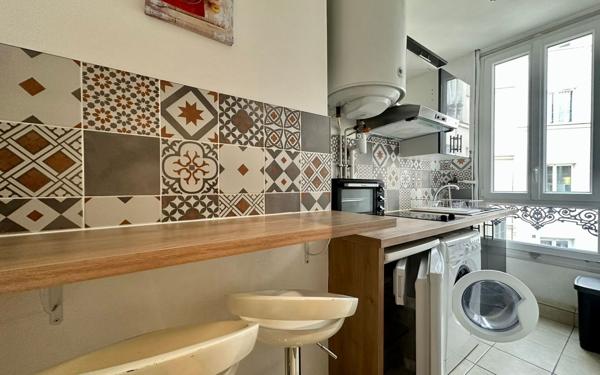 Appartement à louer    2 pièces • 35,03 m2 Paris 4