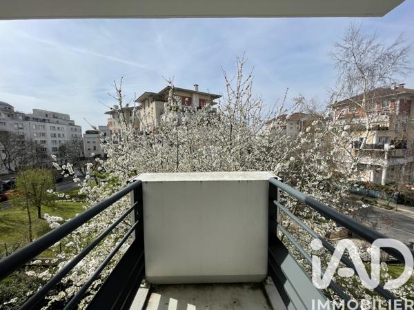 Appartement à vendre 2 pièces 54 m² Villeneuve-la-Garenne