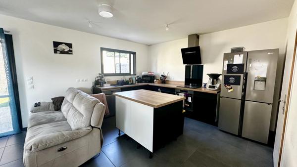 Maison à vendre 5 pièces SAINT JEAN D'ILLAC (33)