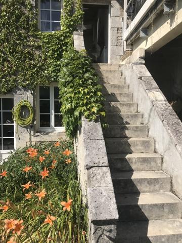 Bien rare et unique! Maison en pierre proche Angoulême