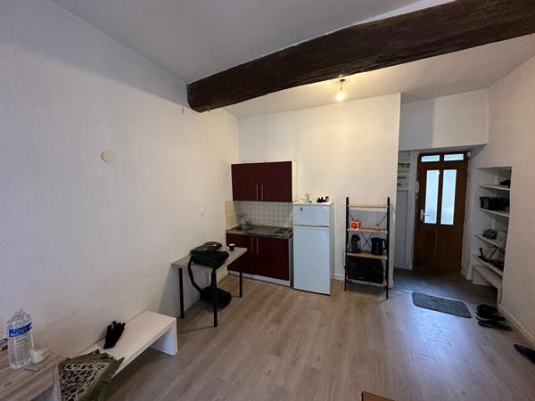 Studio Dijon 1 pièce(s) 30 m2