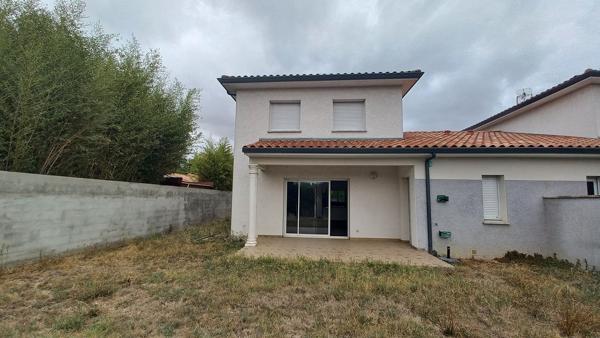 31600 EAUNES: Loue maison T5