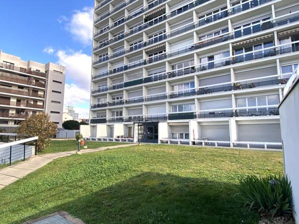 Appartement Vitry Sur Seine 1 pièce(s) 24.5 m2