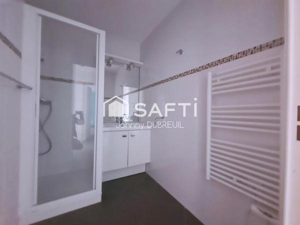 TOULON - Rare à la vente : T3 moderne avec terrasse à deux pas de la Place de la Liberté !