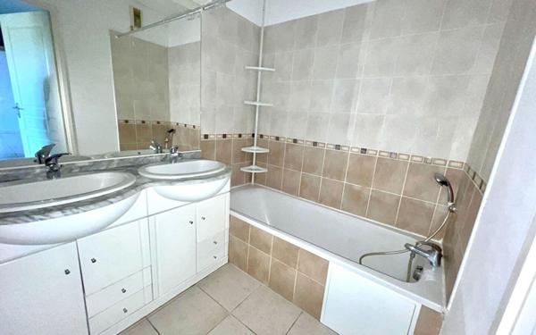 Appartement à louer    3 pièces •  Toulouse