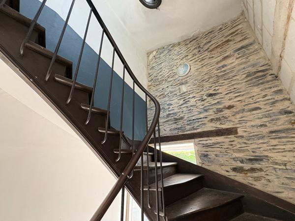 À vendre - Angers - T3 avec locataire en place, quartier ESA / UCO !