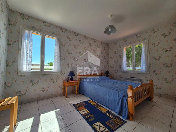Maison 3 faces + Piscine + appartement T2