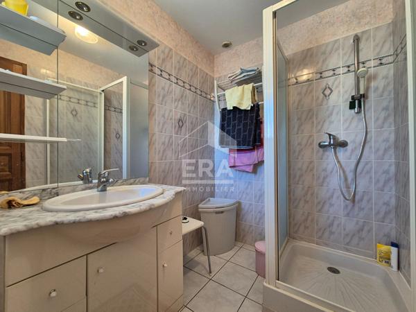 Maison 3 faces + Piscine + appartement T2