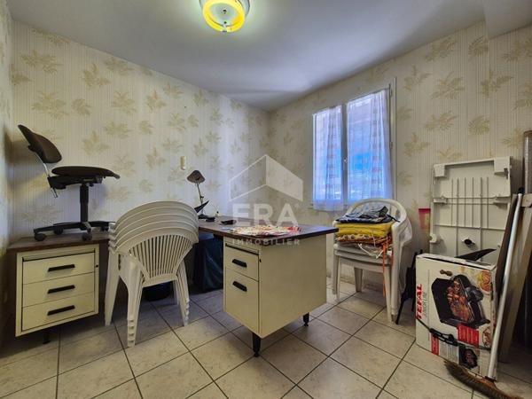 Maison 3 faces + Piscine + appartement T2