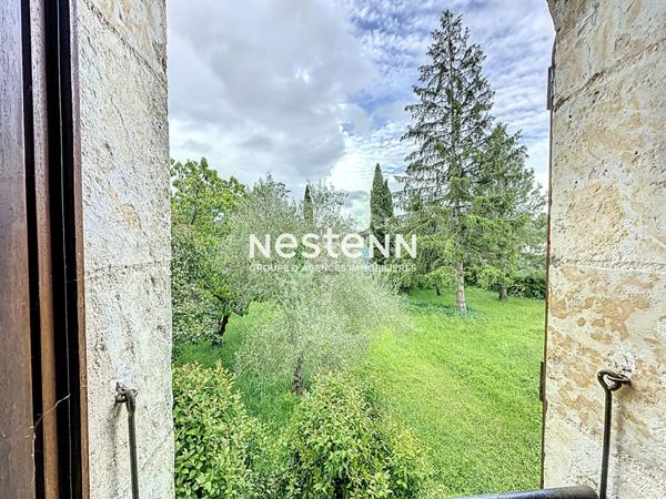 A vendre Maison Pavie 6 pièces 158 m2 jardin clôturé