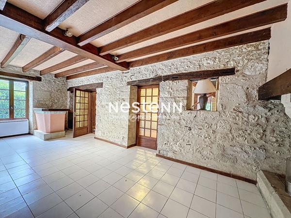 A vendre Maison Pavie 6 pièces 158 m2 jardin clôturé