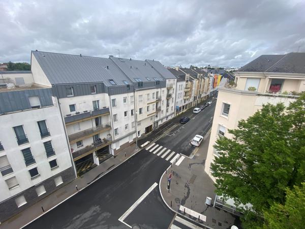 PARC DE PROCÉ - T2 DUPLEX MEUBLÉ - BALCON + PARKING