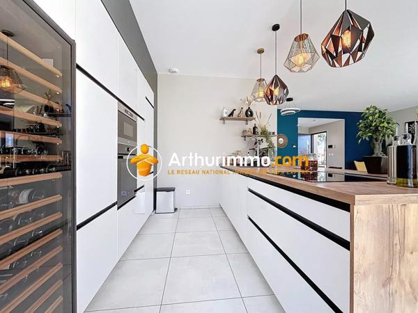 Vente Maison 5 pièces 125 m2 à Bourgoin-Jallieu