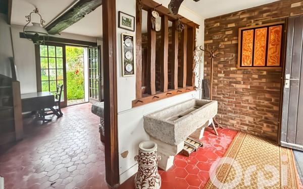 Maison à vendre    9 pièces •  Gisors