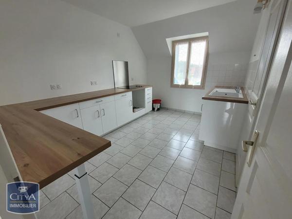 Appartement à louer 3 pièces 77m² Herbault (41190)