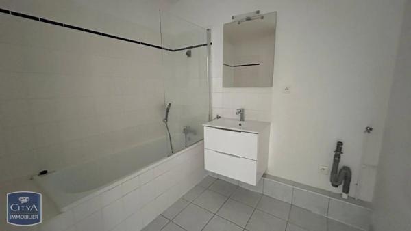 Appartement à louer 4 pièces 84.35m² Kingersheim (68260)