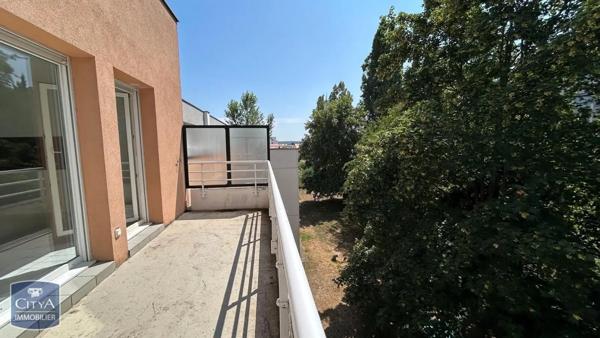 Appartement à louer 4 pièces 84.35m² Kingersheim (68260)