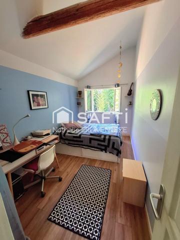 Maison + grange au coeur d'un village