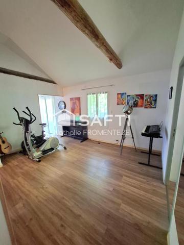 Maison + grange au coeur d'un village