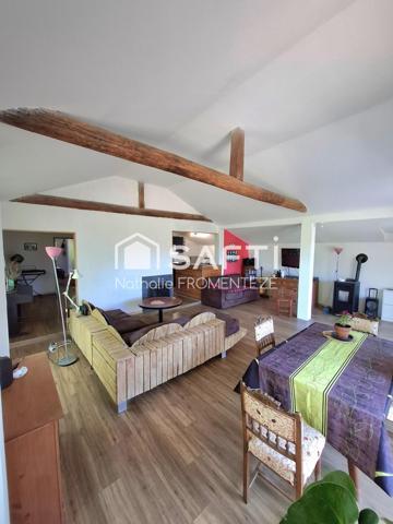 Maison + grange au coeur d'un village