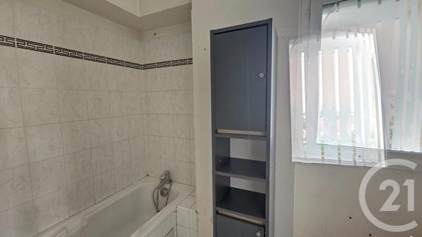 Appartement F3 à vendre  3 pièces - 77,73 m2 LE BLANC MESNIL - 93