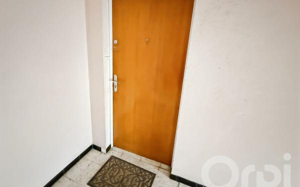 Appartement à louer    3 pièces • 75,20 m2 Donzère