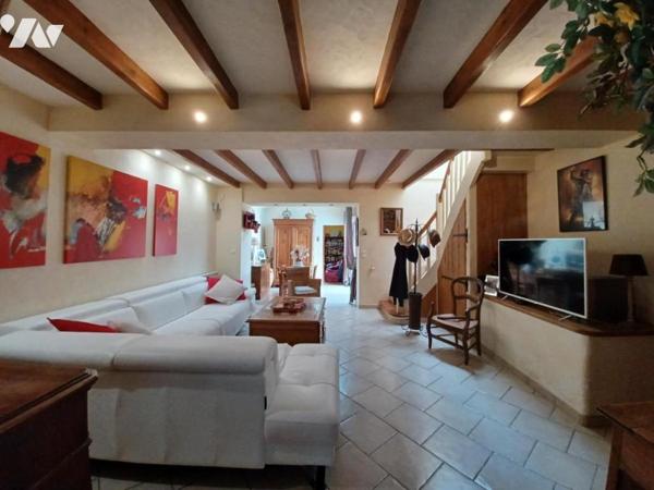 Couëron Bourg, maison en pierre rénovée, 5 ch