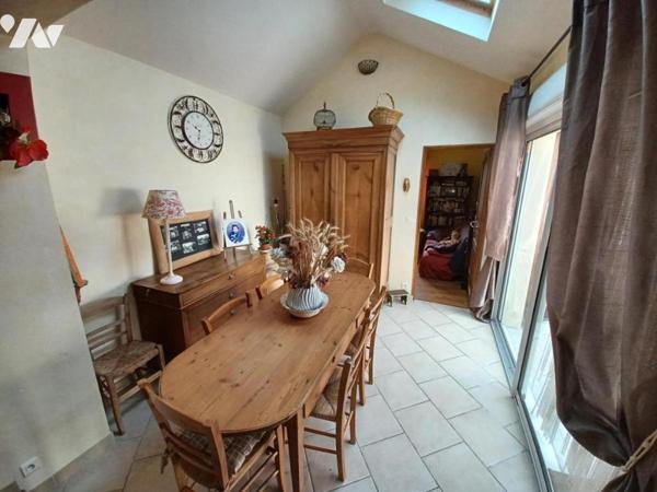 Couëron Bourg, maison en pierre rénovée, 5 ch