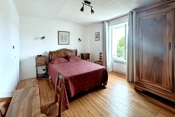 Maison 4 chambres - 168 m², Verines 17540