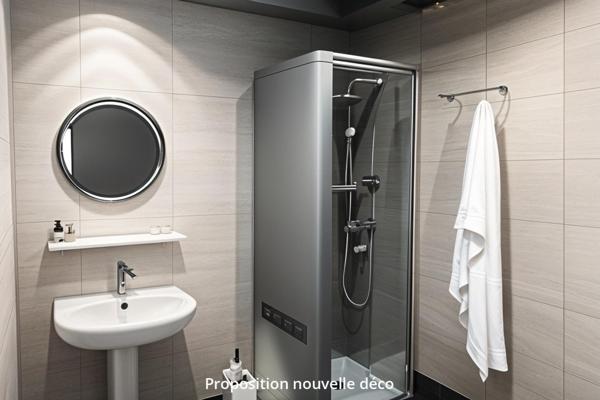 Corps de ferme en pierre, 103 m², 2 dépendances, terrain 8900m², Bellou en Houlme