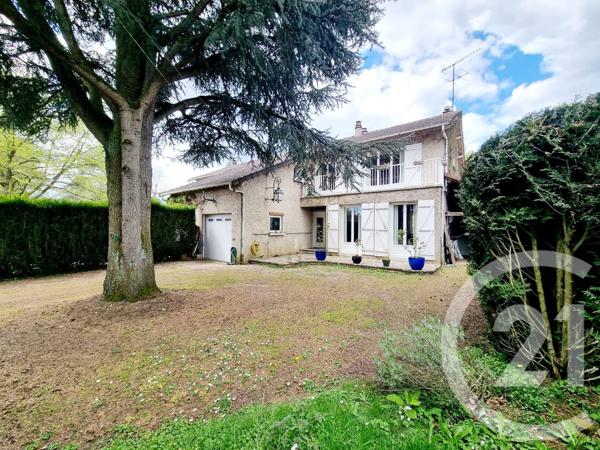 Maison à vendre  6 pièces - 114,29 m2 LE PERRAY EN YVELINES - 78