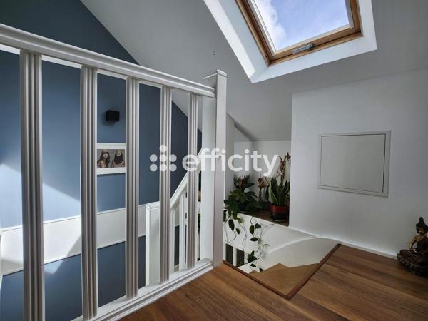 Maison 7 pièces - 167 m²