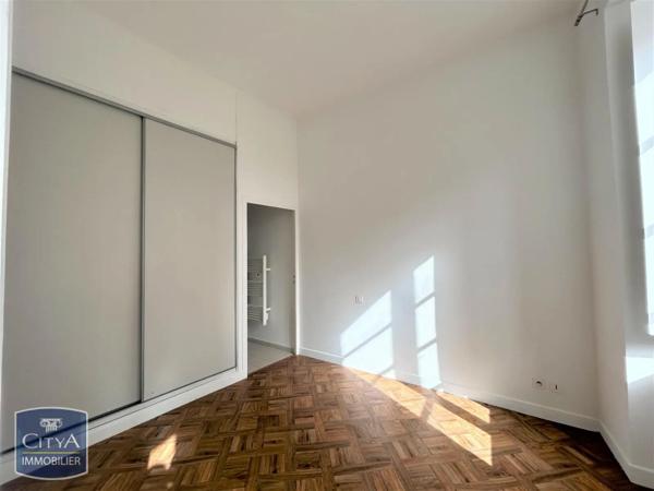 Appartement à louer 2 pièces 41.79m²