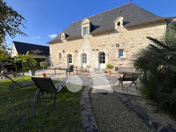 Maison 11 pièces 242 m2