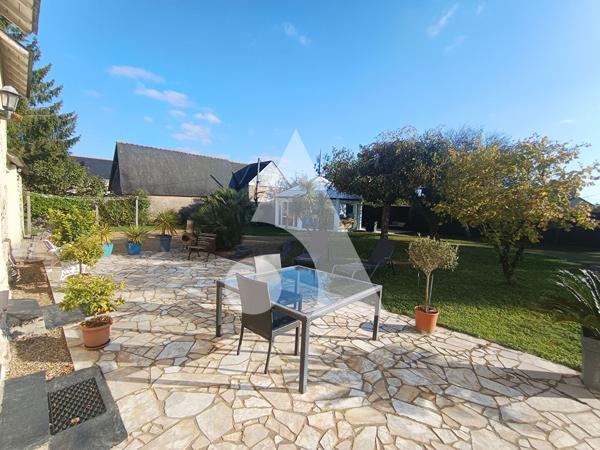 Maison 11 pièces 242 m2