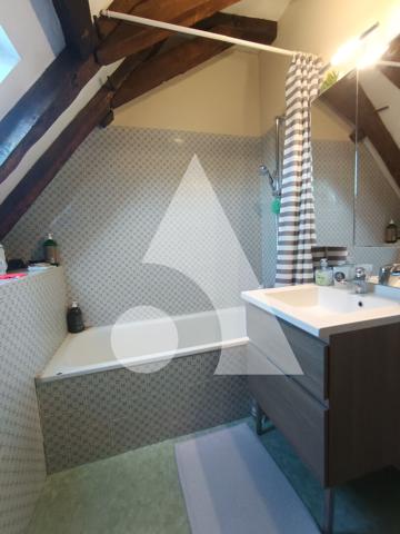 Maison 11 pièces 242 m2