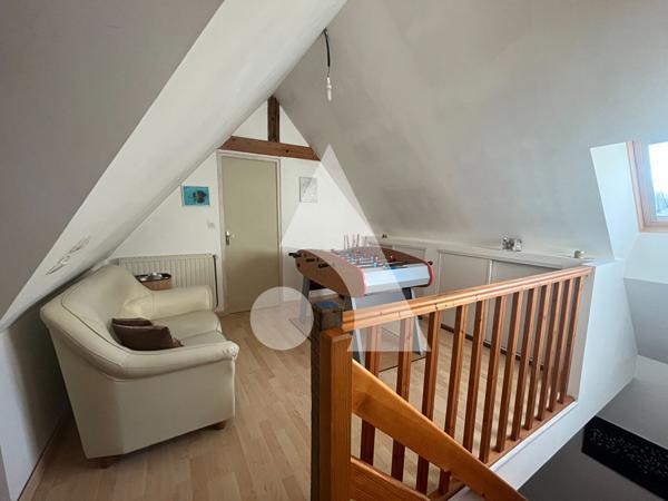 Maison 11 pièces 242 m2