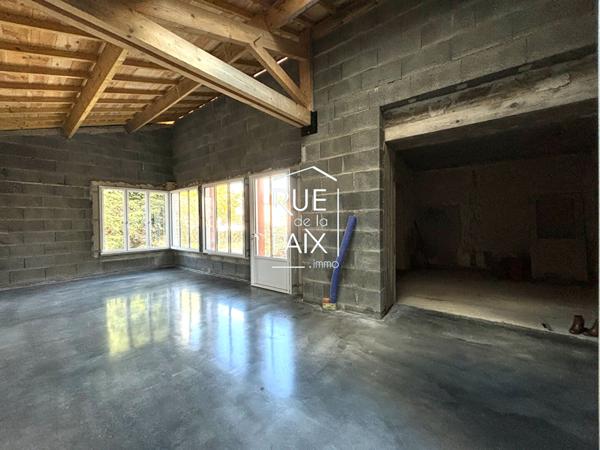 79200 PARTHENAY Maison à fort potentiel au coeur de Parthenay