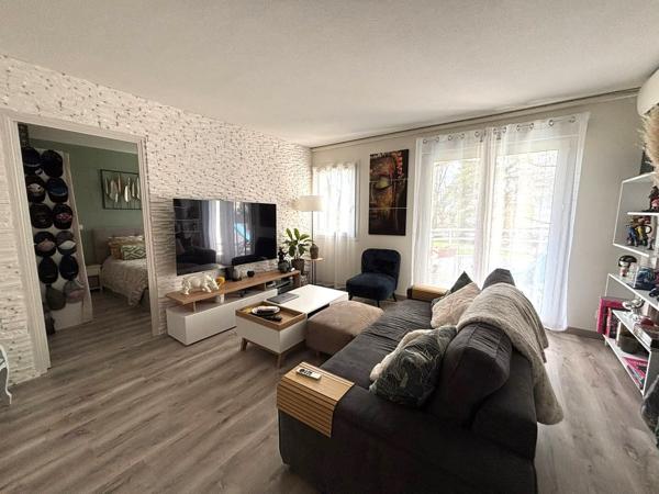 Parking + appartement