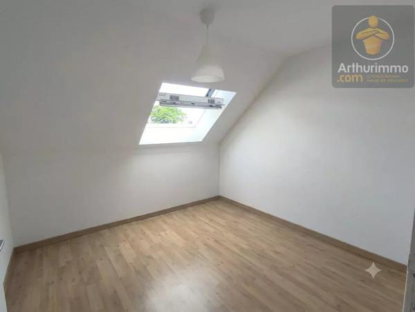 Location                                                      Appartement
                        
                     4 pièces                      64 m2                     à Saint-Gervais-la-Forêt